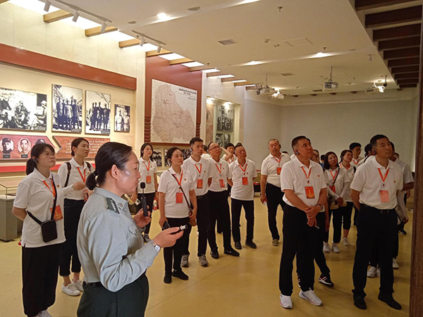 西柏坡干部学院